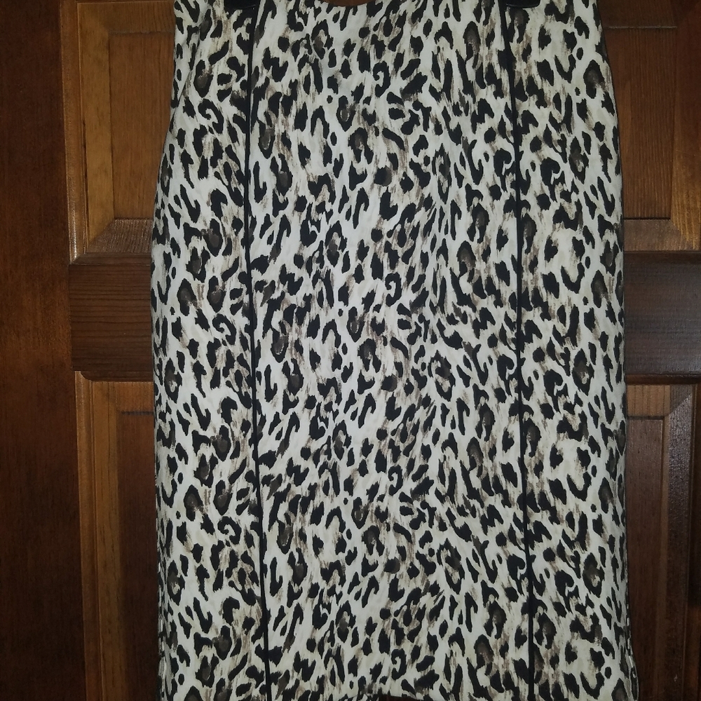 White House Black Market leopard skirt